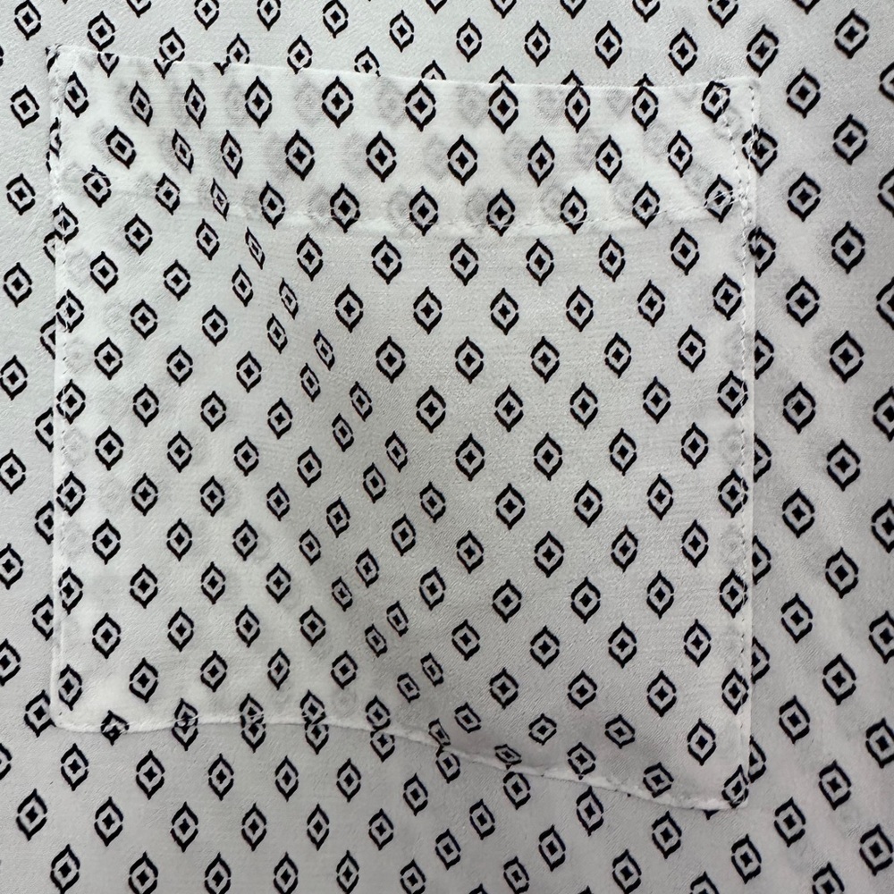 Zara Diamond Pattern  Button-Up Blouse - Picture 4 of 9